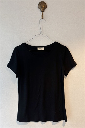 Soil Aarhus Cherry Black